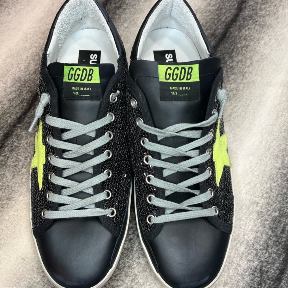 Golden Goose Superstar Sequin Star Leather Heel Black Yellow Fluo Sneakers - Picture 3 of 16